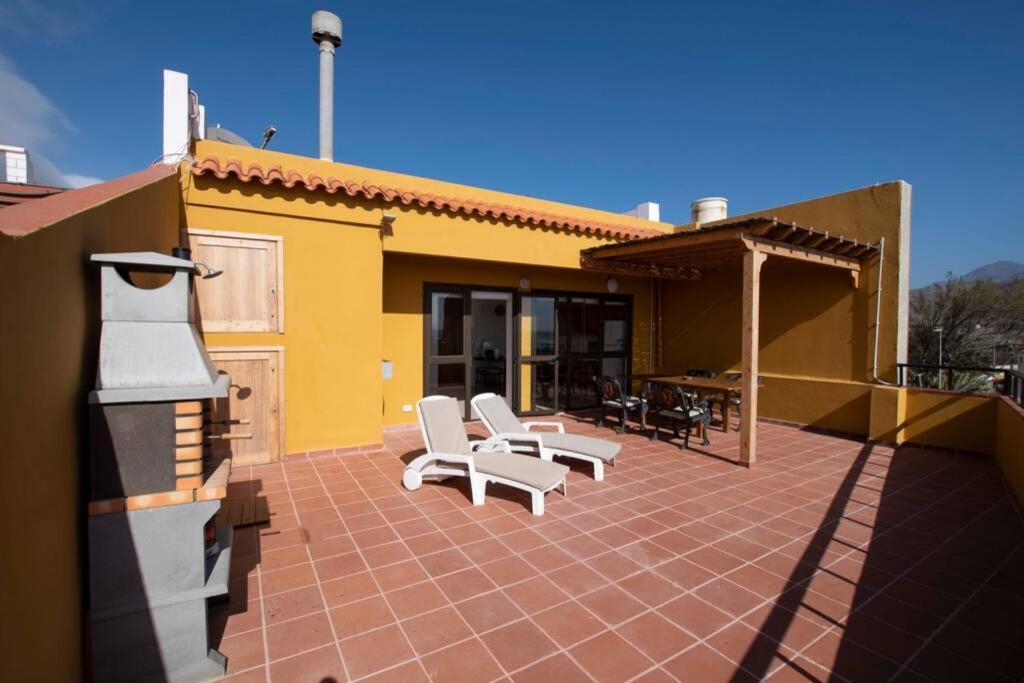 Casa de Férias Atico En La Playa De La Aldea.